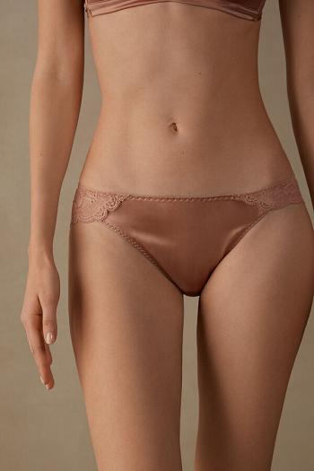 Intimssimi Silk and Lace Briefs Natural | DPEVO14155