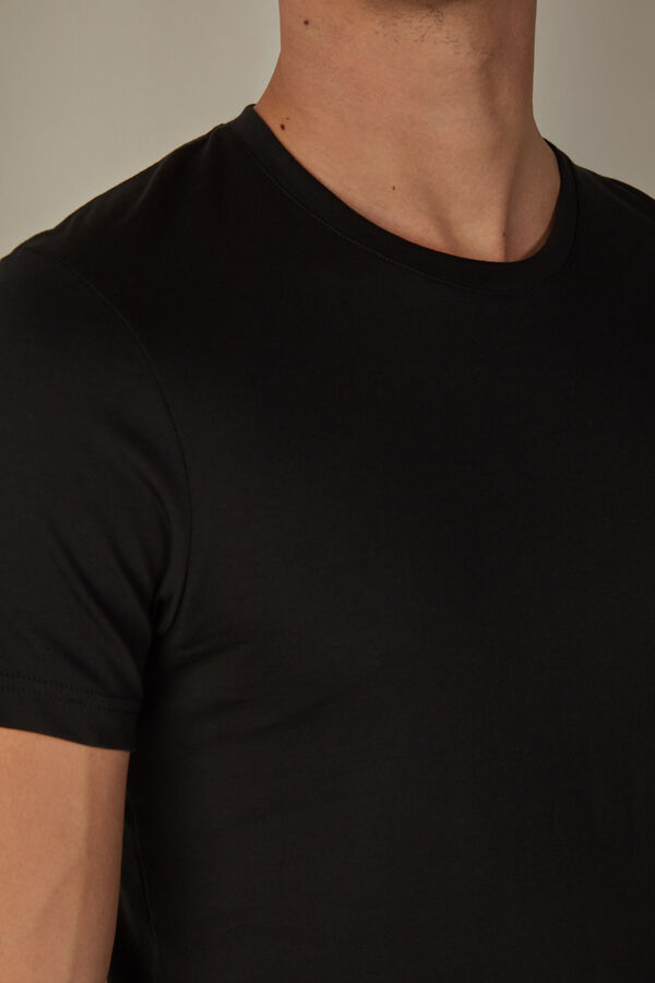 Intimssimi Short Sleeve Crew Neck T Shirt in Supima® Cotton Negras | PECIF68143