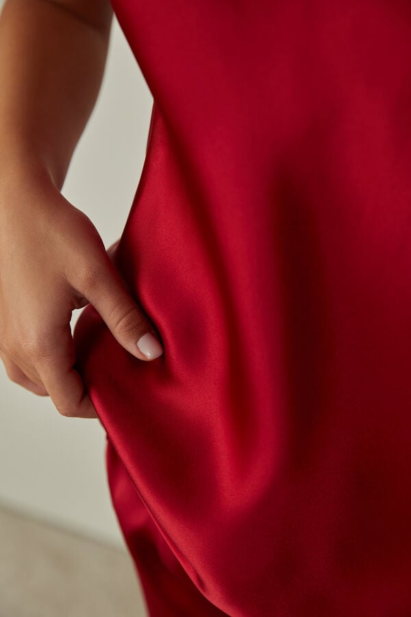 Intimssimi Silk Satin Top with V-neckline Rojas | EPEHC30696