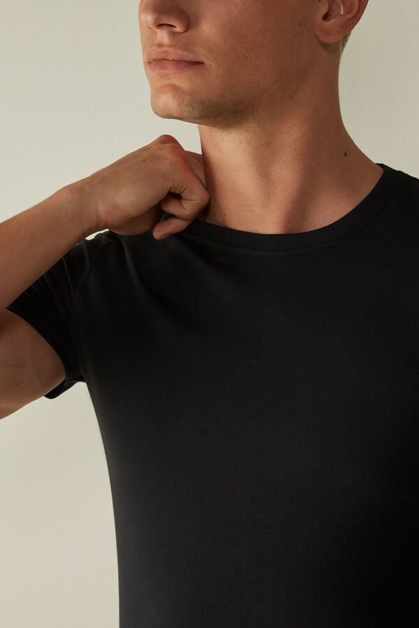 Intimssimi T-shirt in Stretch Supima® Cotton Negras | PECIF40987