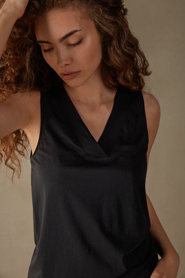 Intimssimi V-neck Top in Supima® Ultrafresh Cotton Negras | QPEWA10315